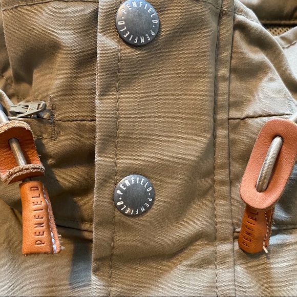 PENFIELD waterproof light jacket - Picture 5 of 11